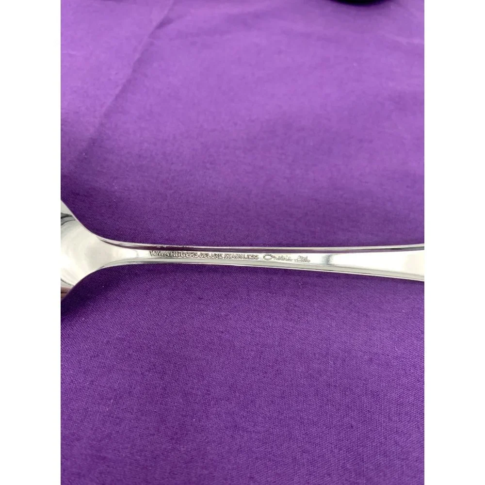 Oneida LTD WM Rogers Deluxe Stainless Flatware Summer Mist Autumn Glow Tablespoo